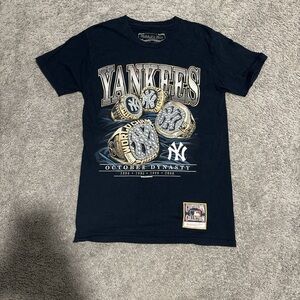 Mitchell & Ness Navy Yankees Short Sleeve Tee